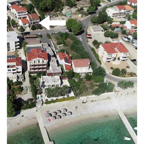 Apartments Frano i Franka by the Sea