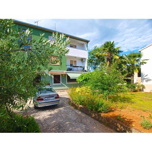 Apartments Fuma 161