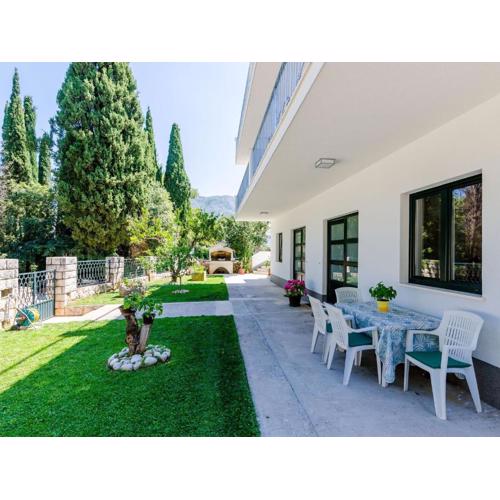 Apartments Garden - One-Bedroom Apartment with Terrace 2 Adults