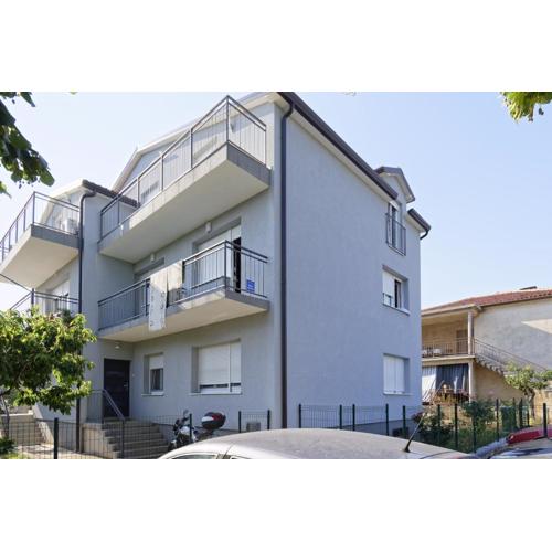 Apartments Goran by Rent Istria
