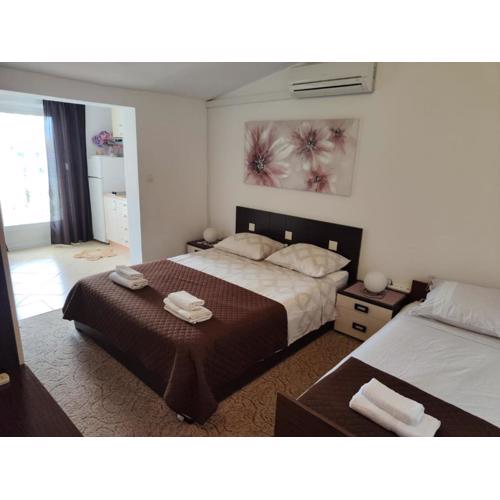 Apartments Grubelić - Perfect for Families and Small Groups