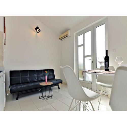 Apartments Helena - One bedroom apartment with Balcony and Sea View - A1