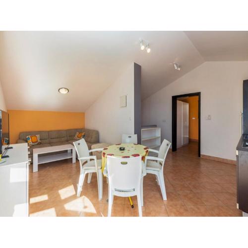 Apartments Ilija Njavro - One Bedroom Apartment with Terrace and Sea View