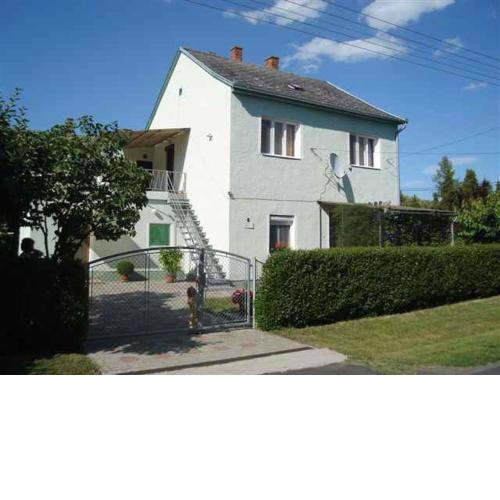 Apartments in Balatonmariafürdo 19567