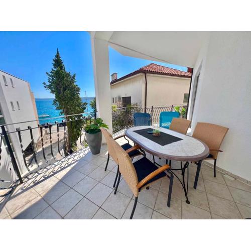 Apartments in Crikvenica 45022