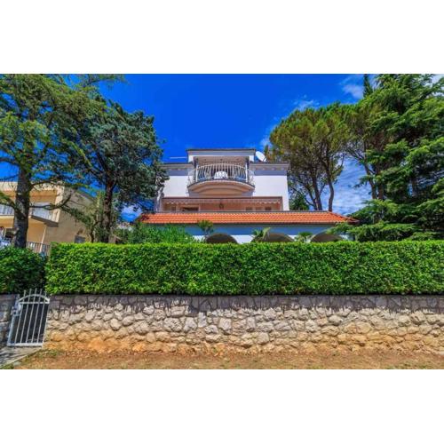 Apartments in Selce 51534