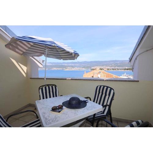 Apartments in Silo/Insel Krk 13592