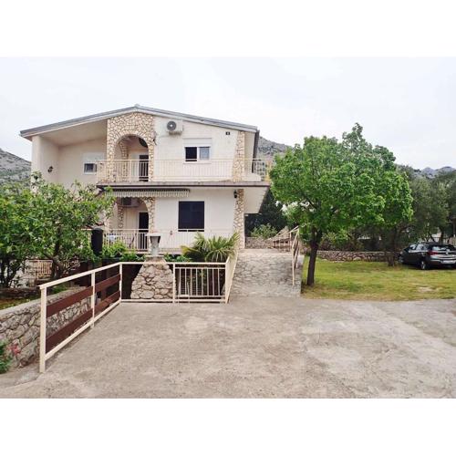 Apartments in Starigrad-Paklenica 42964