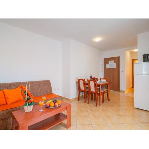 Apartments Island Beat - Two Bedroom Apartment with Balcony A9 prizemlje ST