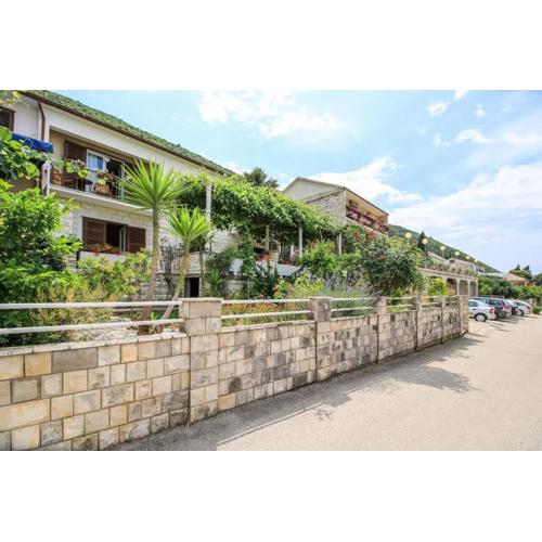 Apartments Ivana