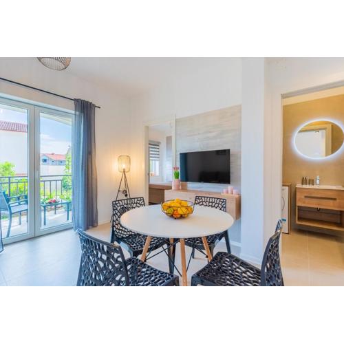 Apartments Ivanka Cres