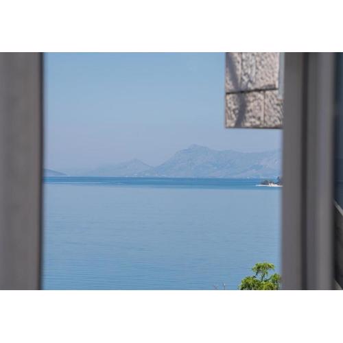 Apartments Ivi