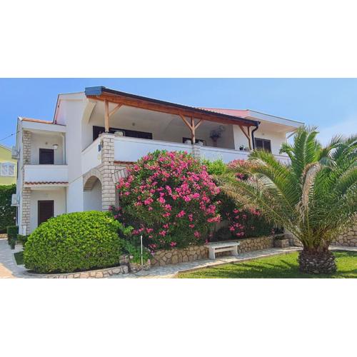 Apartments Ivo
