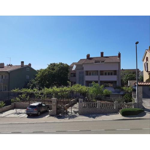 Apartments Izabela Mužić-Fornarić Cres