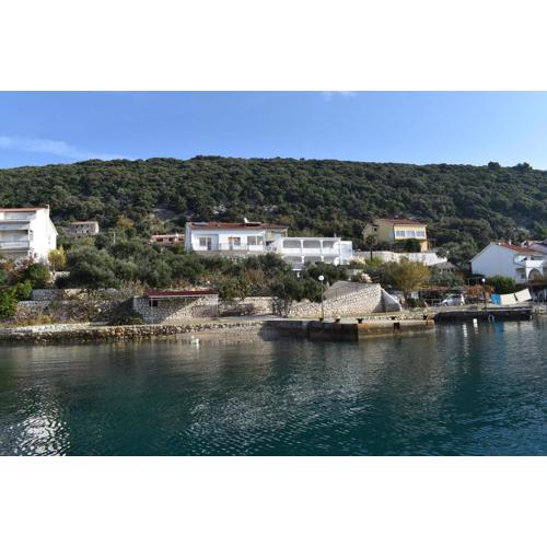Apartments Josip R