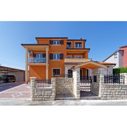 Apartments Kaja by Rent Istria