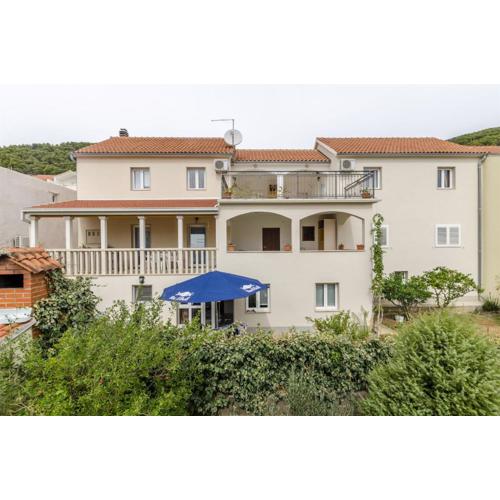 Apartments Karlo