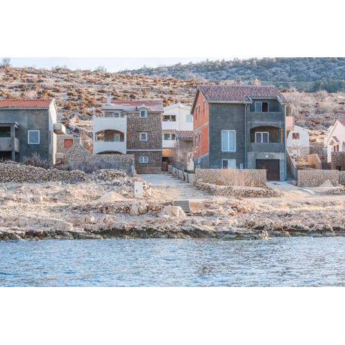 Apartments Karlo