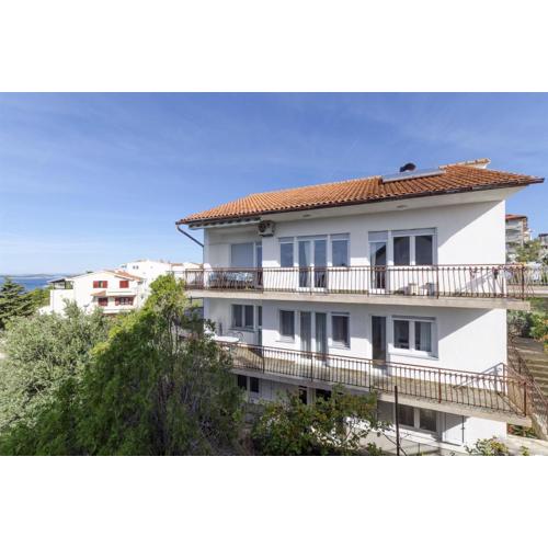 Apartments Karmela