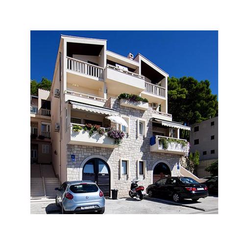 Apartments Kartulina