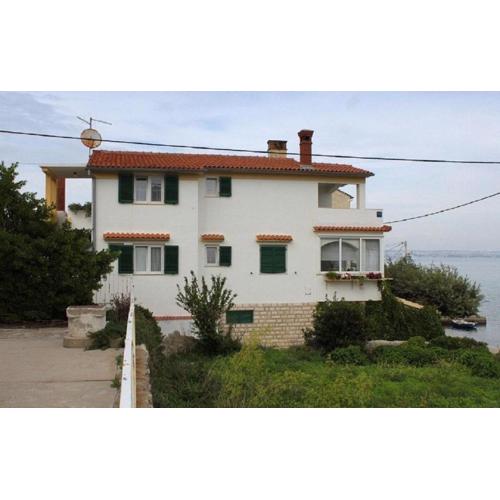 Apartments Kostarina