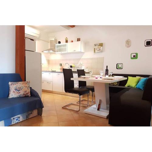 Apartments Kristina Fazana D