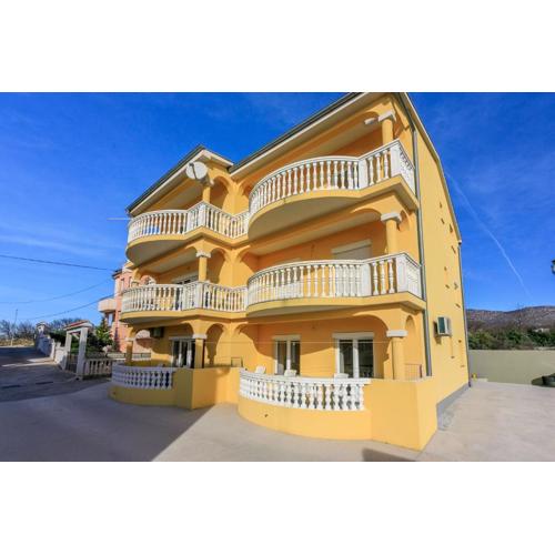 Apartments KULAS