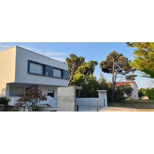 Apartments Lackovic