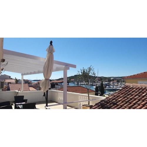 Apartments Leut