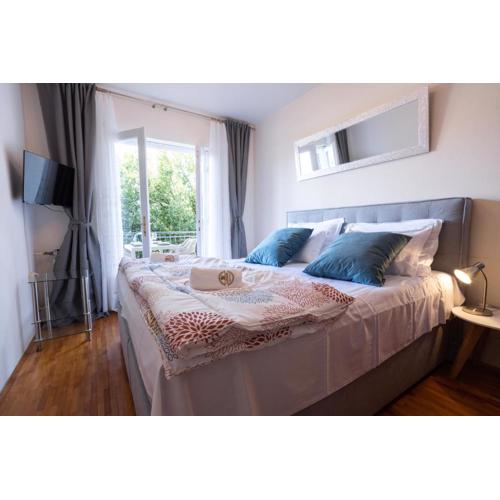Apartments Lonzor I