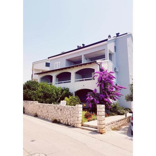 Apartments Luma