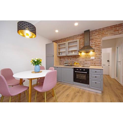 Apartments Luny