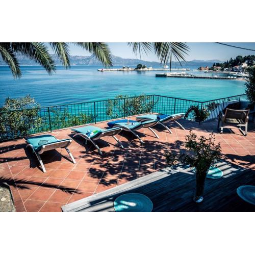 Apartments Maestral