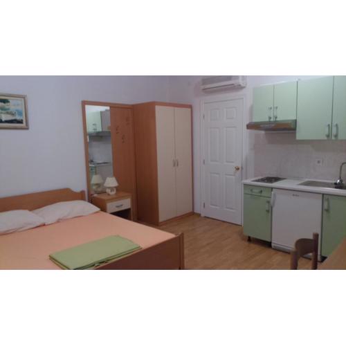 Apartments Makarska