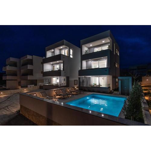 Apartments Mare B with pool