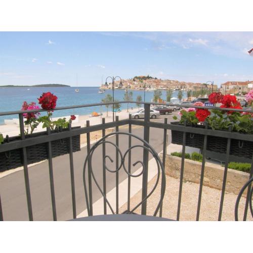 Apartments Mare
