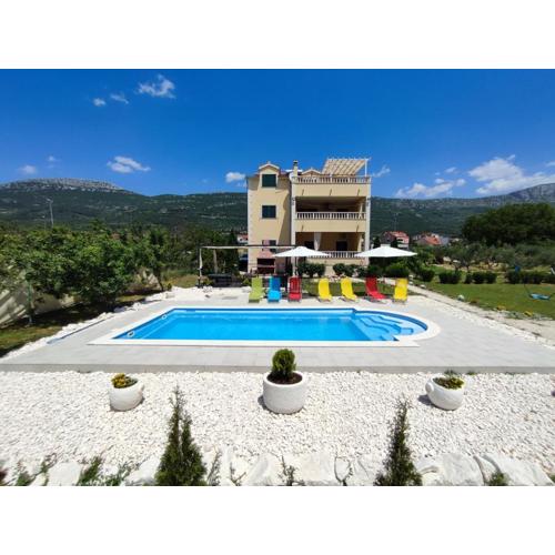Apartments Maris