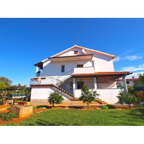 Apartments Mariza 1026