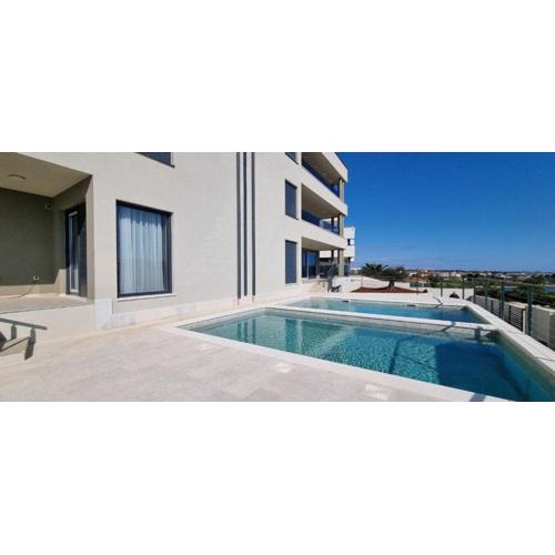 Apartments Mark 1