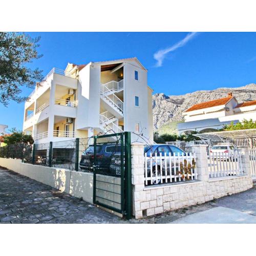 Apartments Markovi Orebi - One Bedroom Apartment with Terrace and Garden View A2