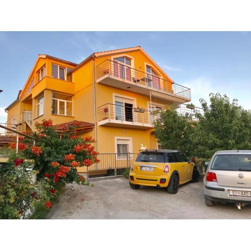 Apartments Maslina