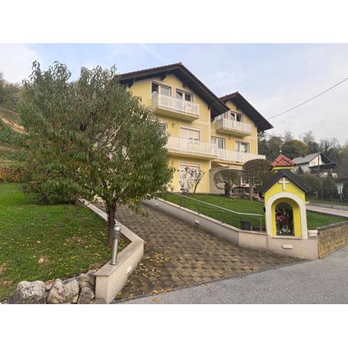 Apartments Matanovic