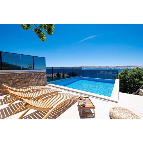 Apartments Matea with Pool and sea view