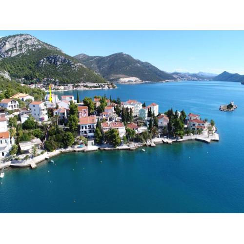 Apartments Mediterranean House - Two Bedroom Apartment with Terrace