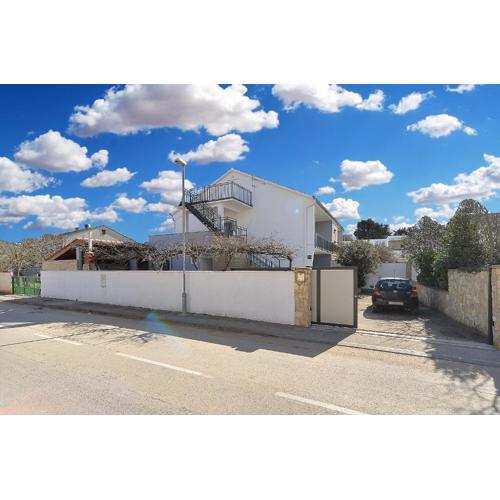 Apartments Medulin 2221
