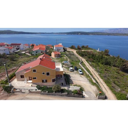 Apartments Mikecin