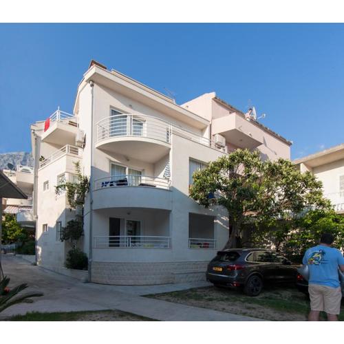 Apartments Milana 2