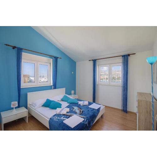Apartments Mirjana