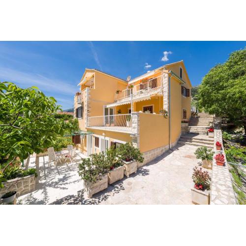 Apartments Nada