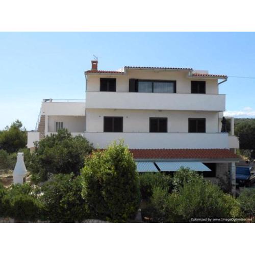 Apartments Nadica
